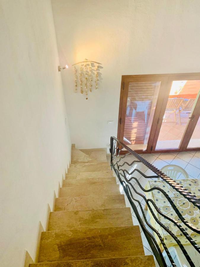 Appartamento I Geranei Centro San Teodoro  Exterior foto