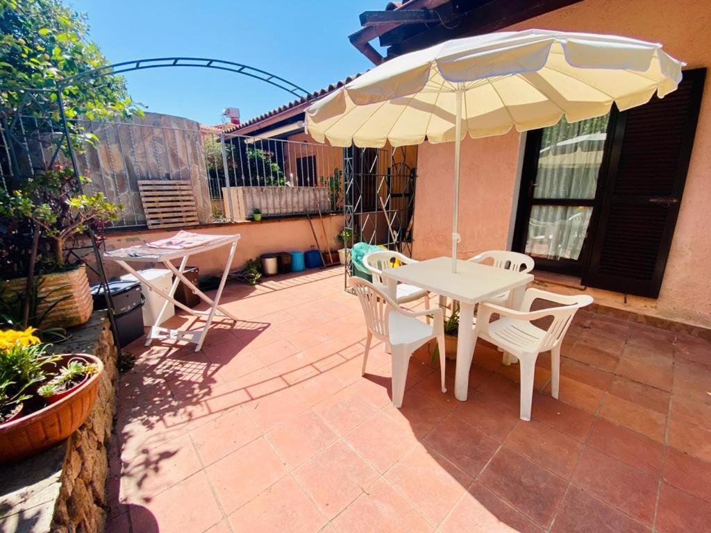 Appartamento I Geranei Centro San Teodoro  Exterior foto