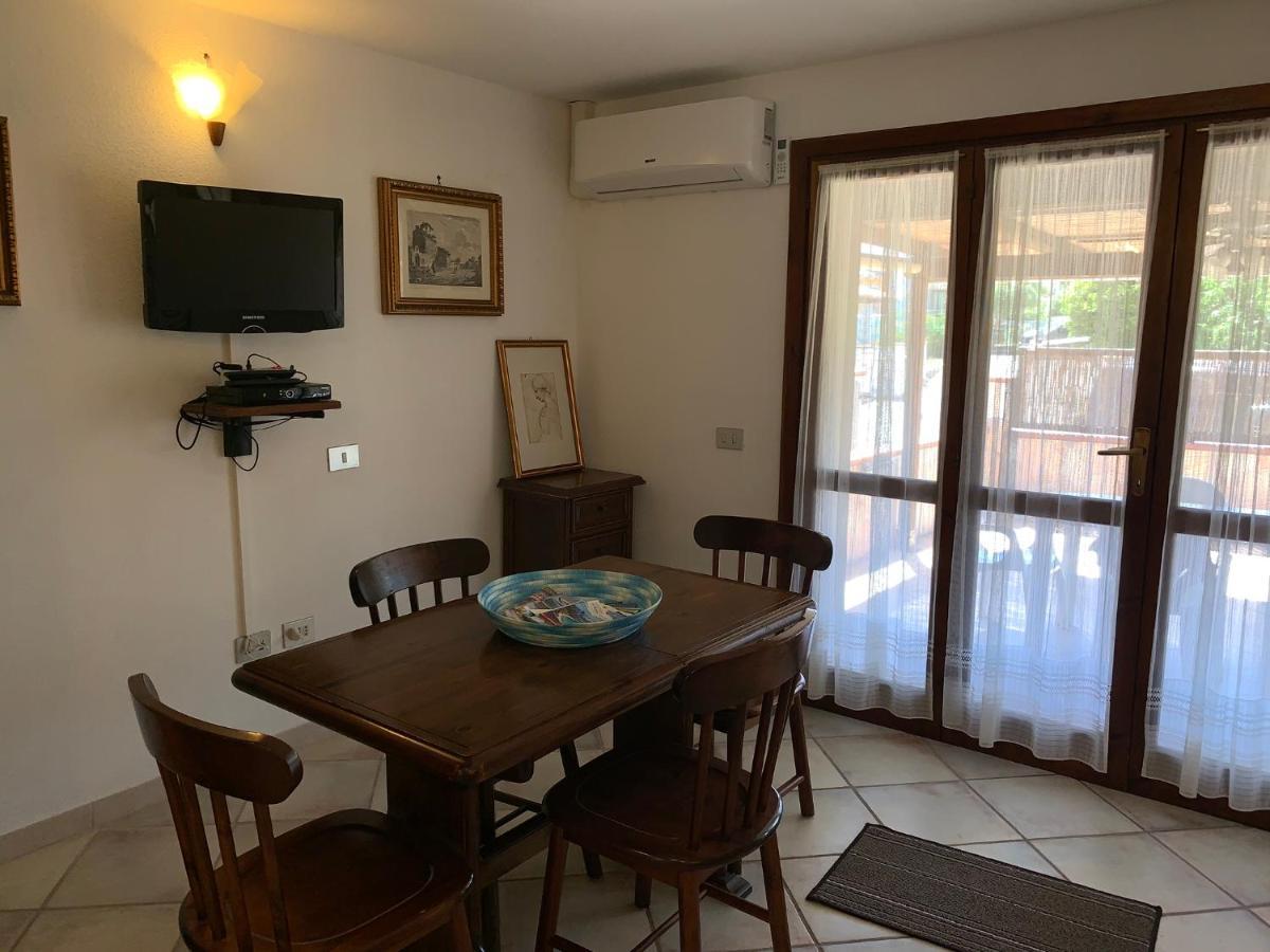 Appartamento I Geranei Centro San Teodoro  Exterior foto
