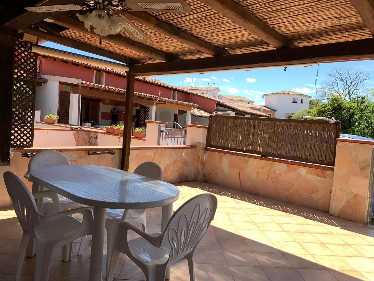 Appartamento I Geranei Centro San Teodoro  Exterior foto